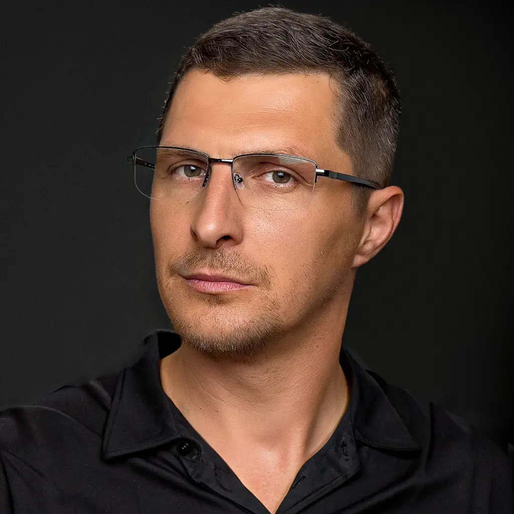 Александр Ткаченко